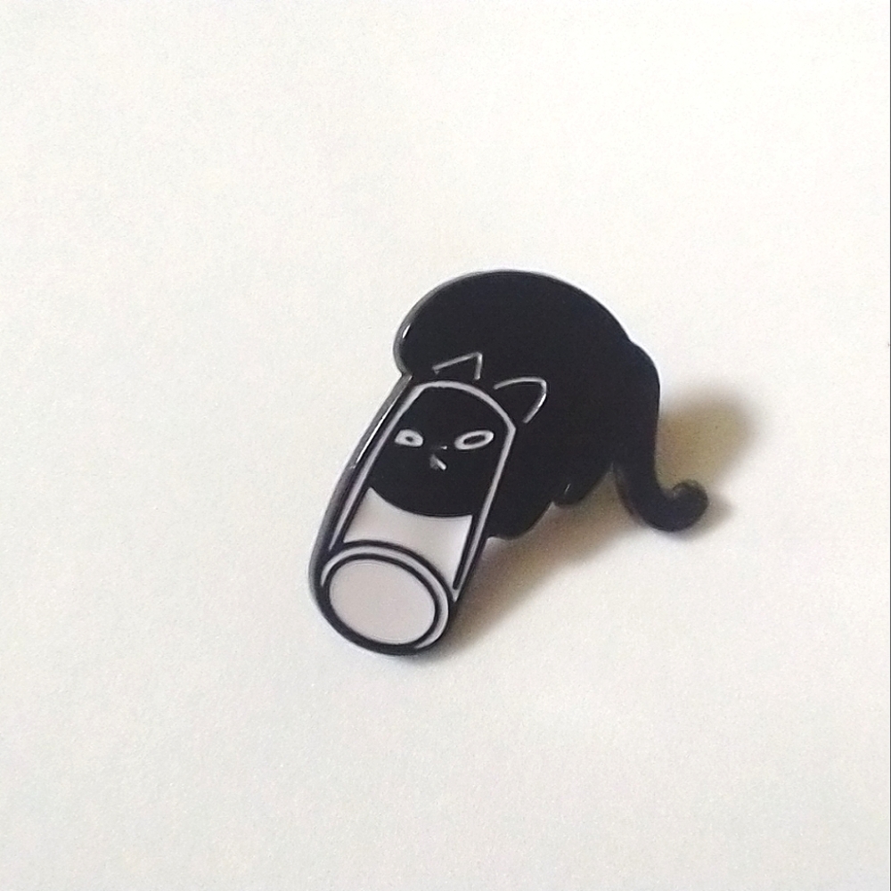 🧁 3/$30 Black Cat Stuck Cup Enamel Pin NEW